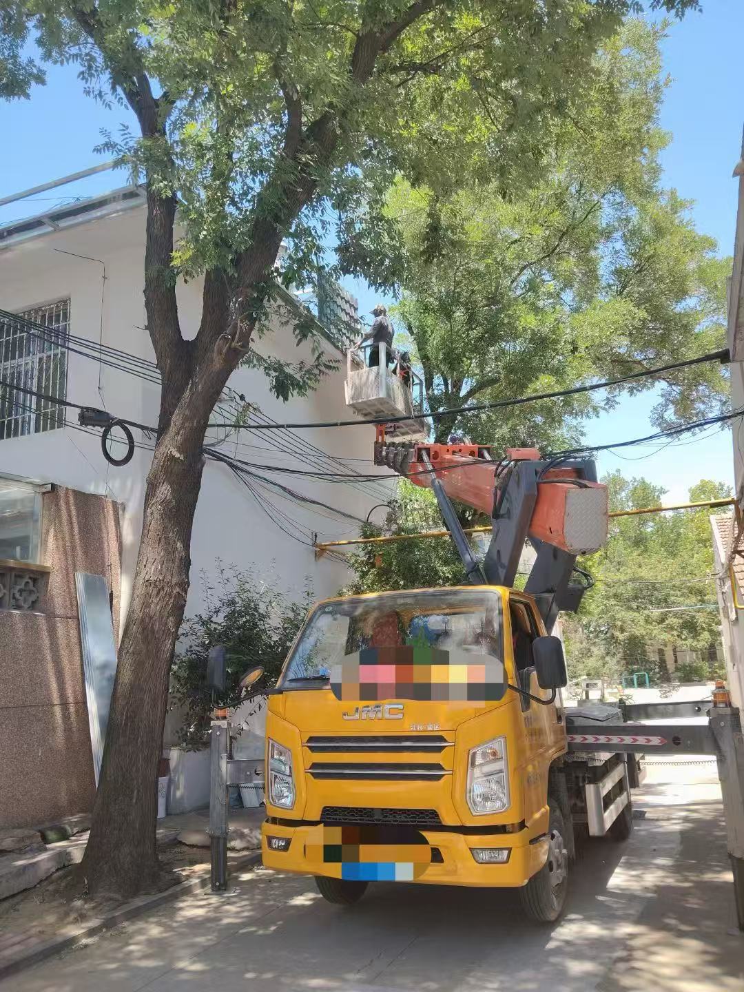 清水河县高空作业车能吊装重物吗？最大承载多少公斤？